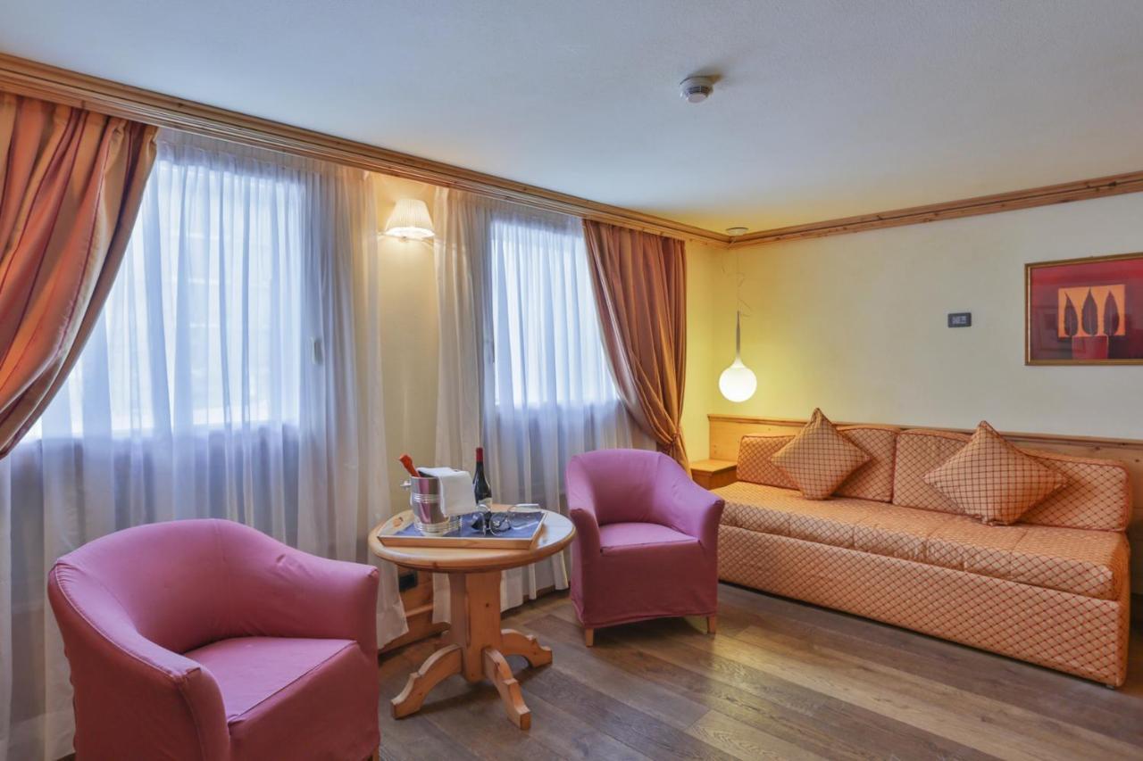 Sertorelli Sporthotel Брей-Червиния Экстерьер фото