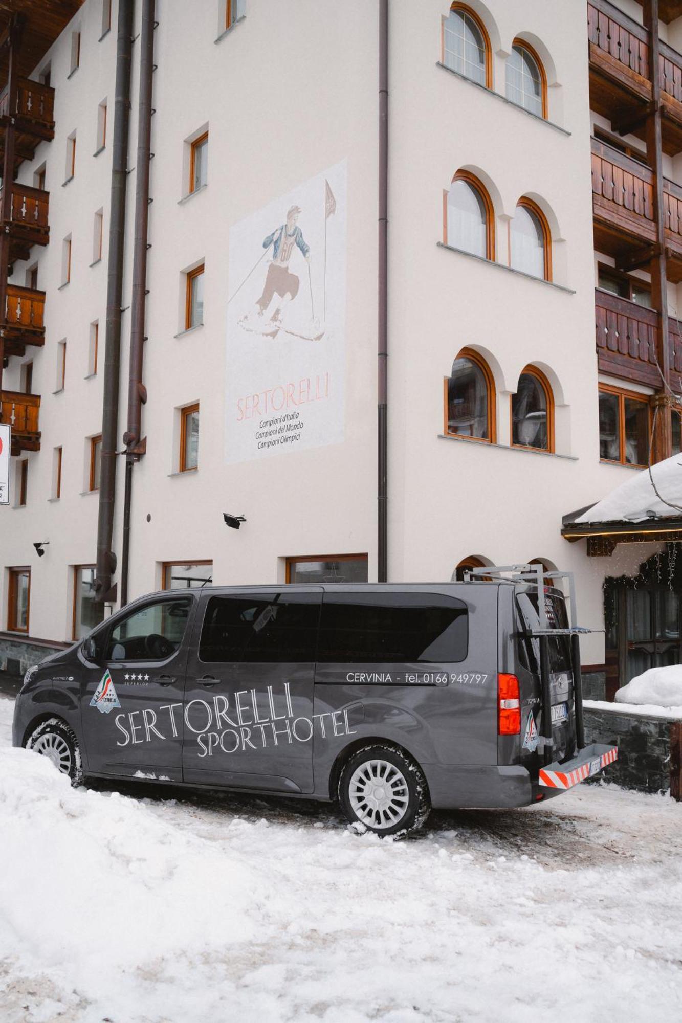 Sertorelli Sporthotel Брей-Червиния Экстерьер фото